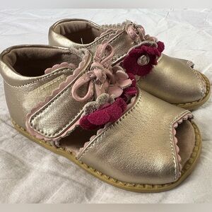 Livie & Luca gold Carmen peep toe strappy sandal shoes with pink flowers size 5